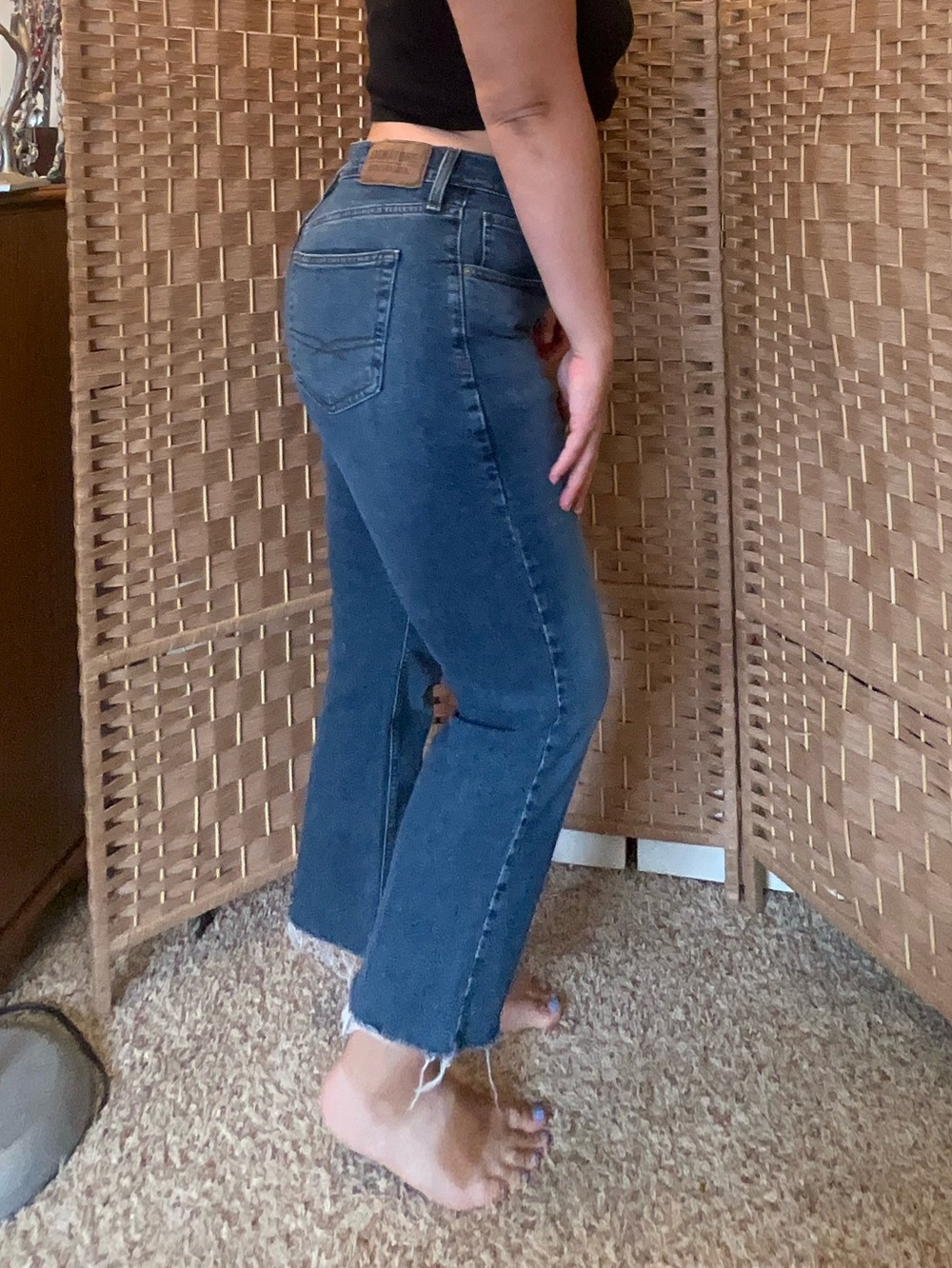 Levi Athletic Cropped Jeans - Picture 8 of 10